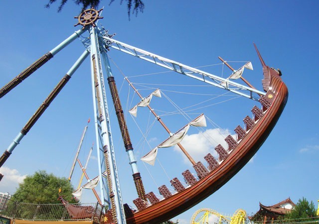 黄浦大型海盗船